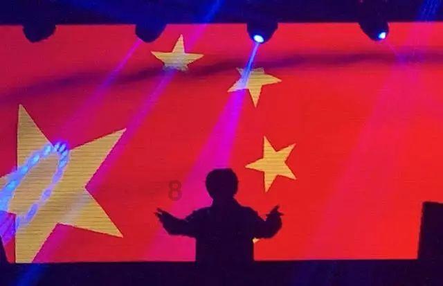 省十四届人大二次会议举行第二次全体会议 王宁王予波石玉钢刘晓凯等出席 听取省人大常委会工作报告