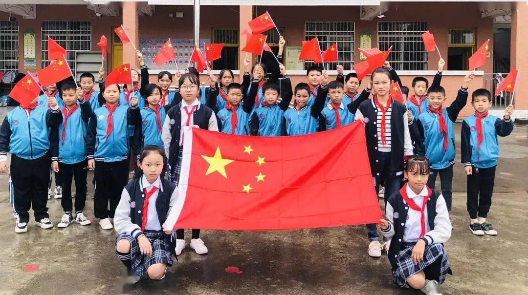 铃木版大G?全球首款“吉姆尼”官改版上线,总算模仿到了精髓!